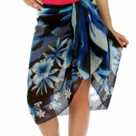 Sarong/Pareo Tropical Blue Print. New with tag - Picture 2 of 3